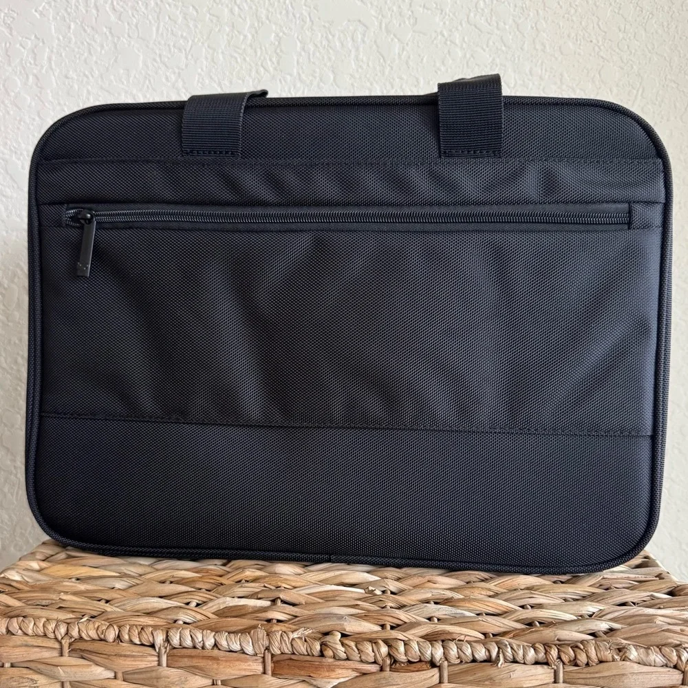Samsonite Laptop Bag l Briefcase Style. P0120